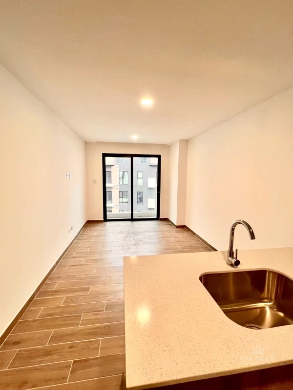 Zona 14 • Apartamento en Renta • Edificio Parque 14 - 6