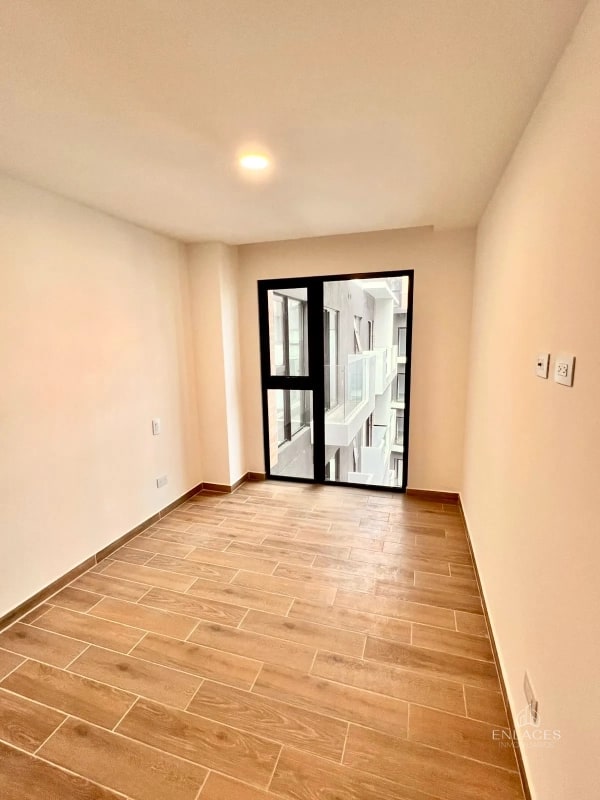 Zona 14 • Apartamento en Renta • Edificio Parque 14 - 4