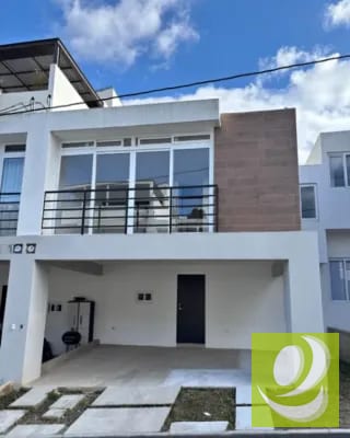 Casa en Renta en Entrada a Olmeca Fraijanes Guatemala — Apartamento en Alquiler en Carretera a El Salvador, Guatemala, Ciudad — miniatura 1 de 7