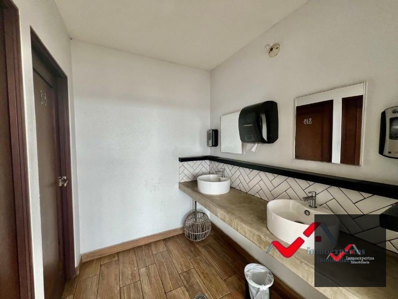 APARTAMENTO EN RENTA ZONA 11 EDIFICIO BALMES 47 - 2