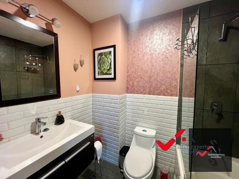 APARTAMENTO EN RENTA ZONA 11 EDIFICIO BALMES 47 - 4