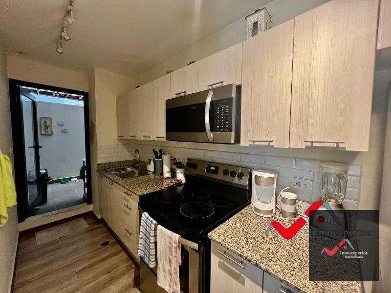 APARTAMENTO EN RENTA ZONA 11 EDIFICIO BALMES 47 - 11