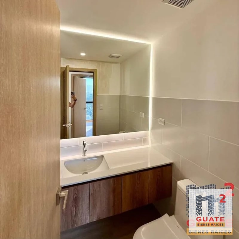 Apartamento en Renta, Zona 10 - 15
