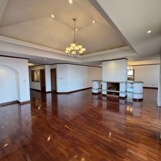 Apartamento en venta | 4 hab | 4 parqueos | Torre Castelar zona 10 — Apartamento en Venta en Torre Castelar, Zona 10, Guatemala, Ciudad — miniatura 1 de 13