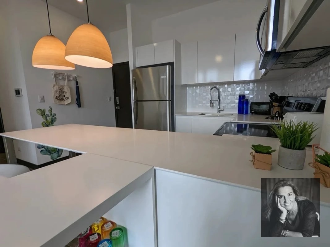 Apartamento Amueblado en Venta – Edificio DiagoSeis, Zona 10 - 11