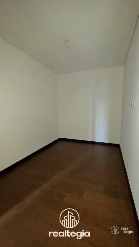 APARTAMENTO NOGALES DE CAYALÁ ZONA 16 - 5