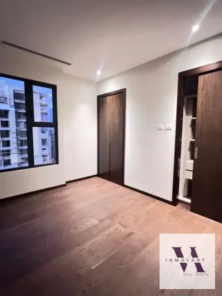 Apartamento en renta Santa Sofía 7a — Apartamento en Alquiler en Santa Sofía 7AV, Zona 10, Guatemala, Ciudad — miniatura 3 de 7