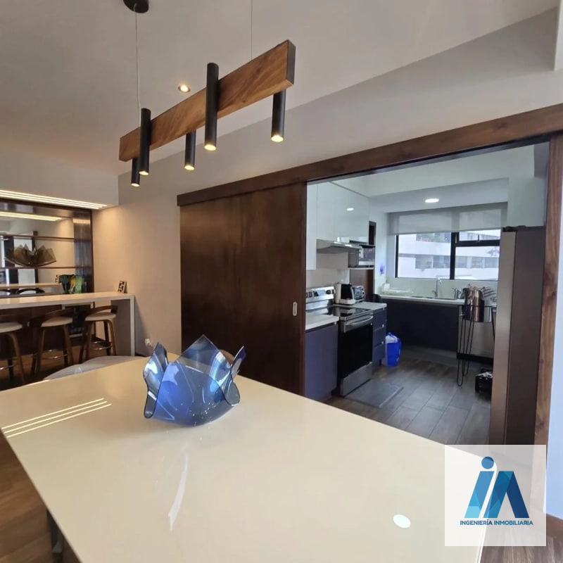 ⭕️ NUEVO PRECIO APARTAMENTO EN VENTA📍 Edificio Casa Roble, Zona 14 Espectacular apartamento con amplios ambientes - 9