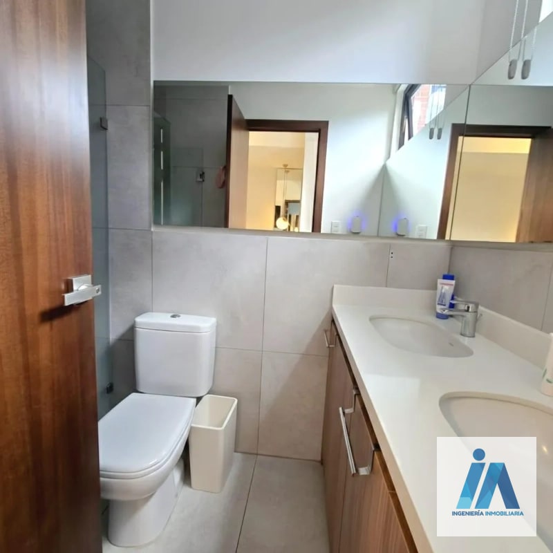 ⭕️ NUEVO PRECIO APARTAMENTO EN VENTA📍 Edificio Casa Roble, Zona 14 Espectacular apartamento con amplios ambientes - 5