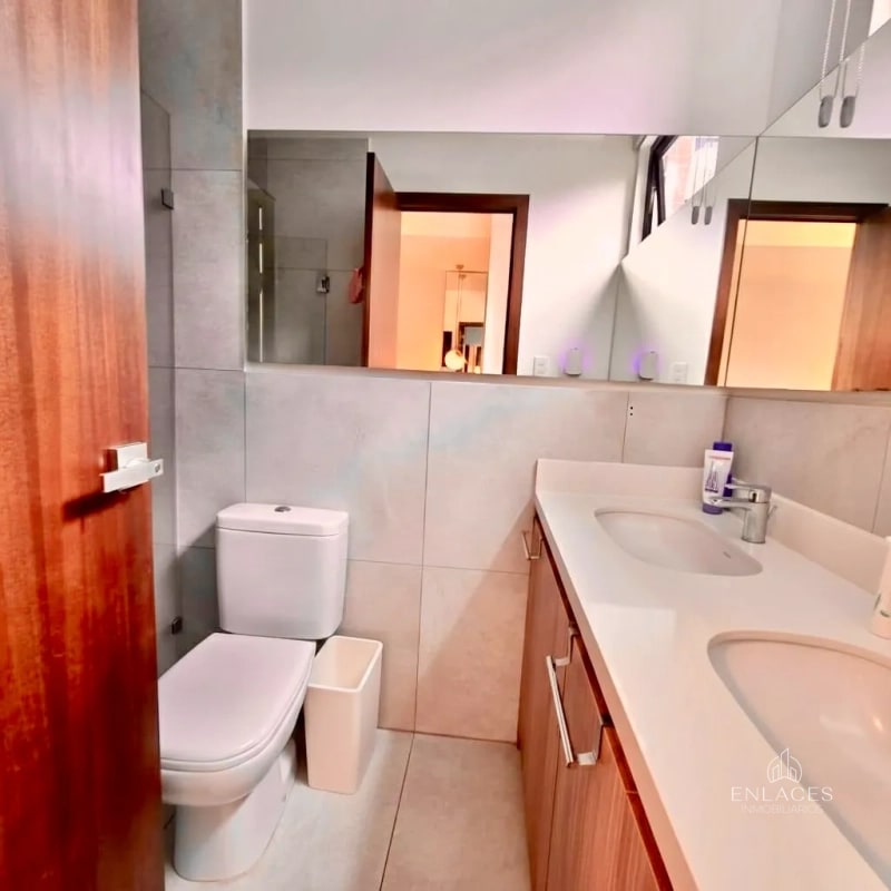Zona 14 • Apartamento en Venta • Edificio Casa Roble - 5