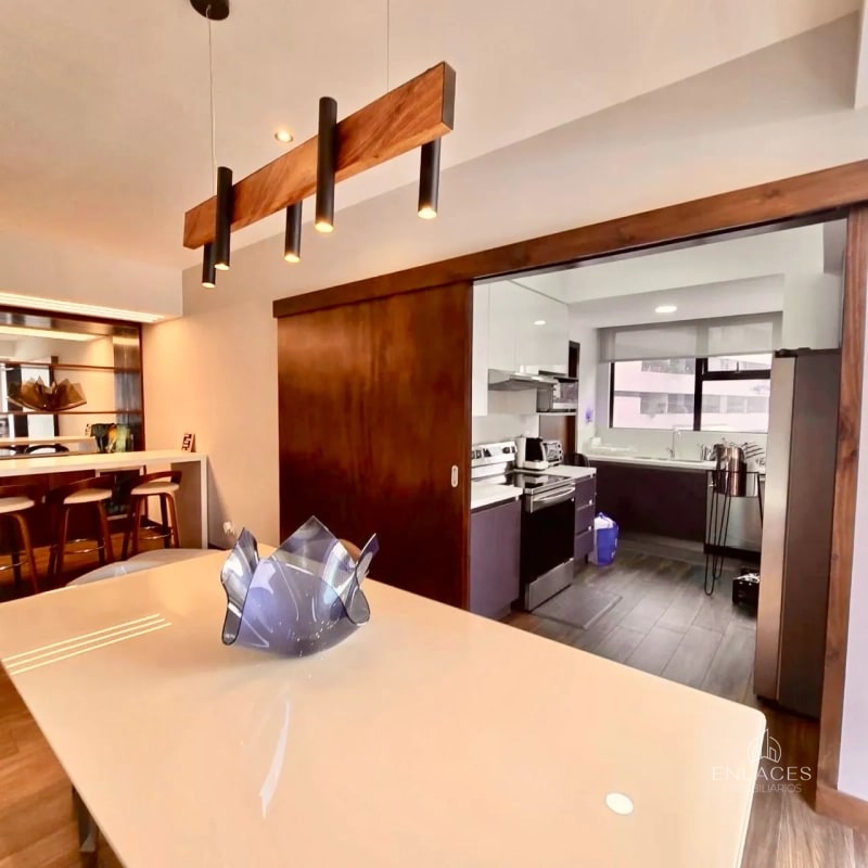 Zona 14 • Apartamento en Venta • Edificio Casa Roble - 3