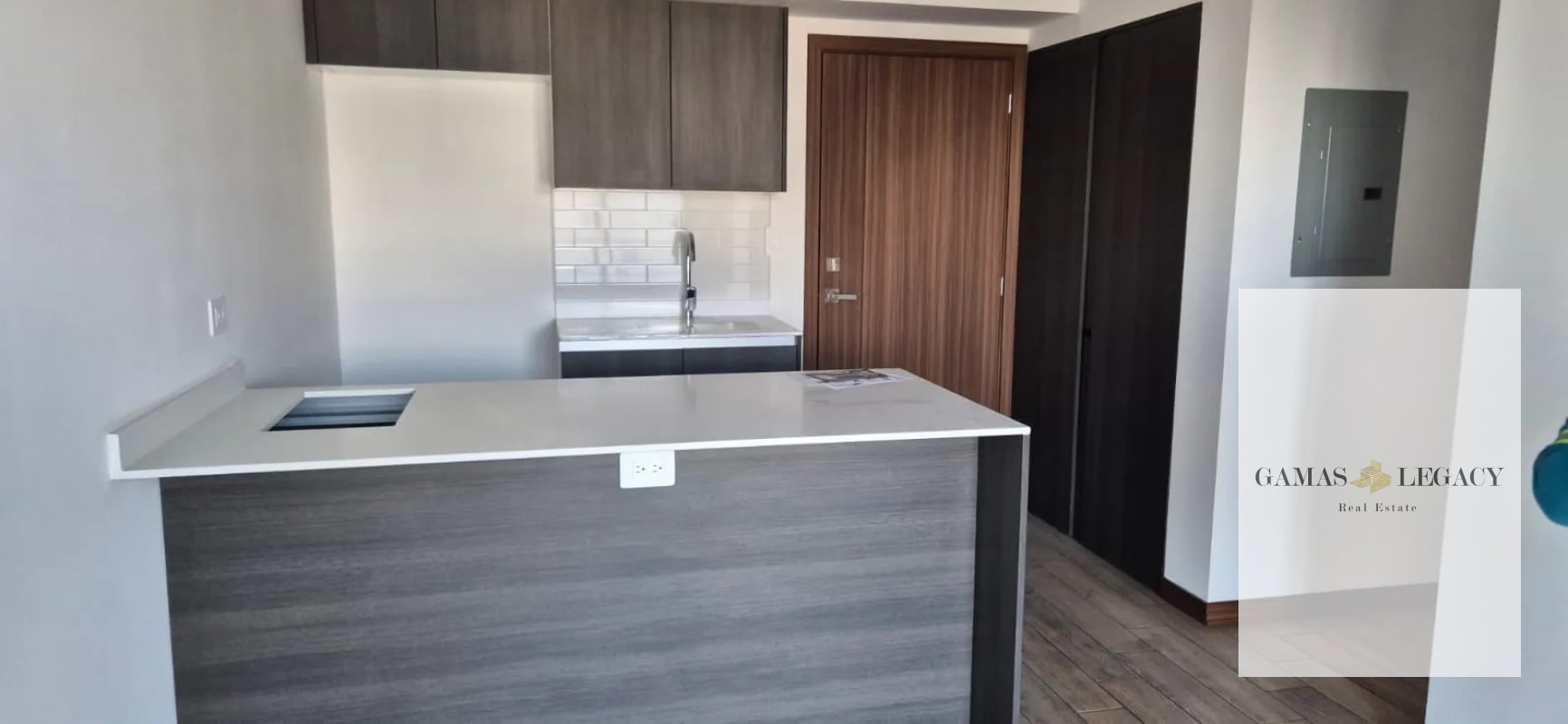 Rento Apartamento Edificio Inara, zona 4 - 1