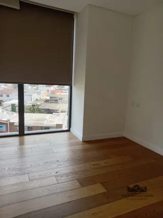 APARTAMENTO EN RENTA ZONA 10 — Apartamento en Alquiler en Zona 10, Guatemala, Ciudad — miniatura 10 de 12
