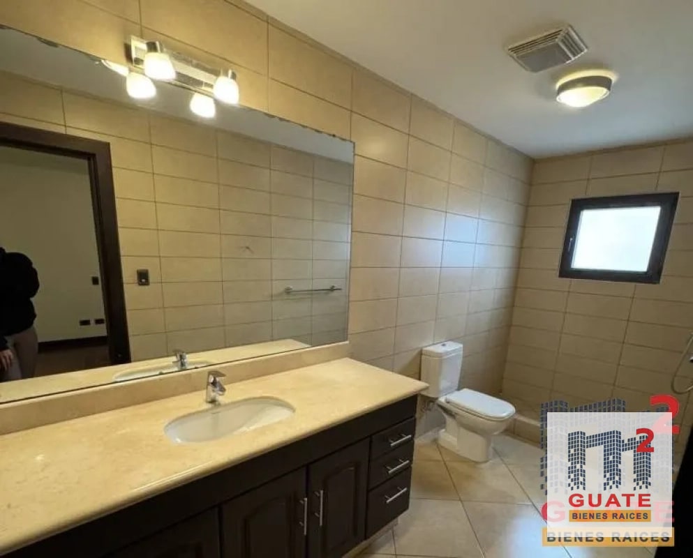 Apartamento en Renta, Zona 16 - 10