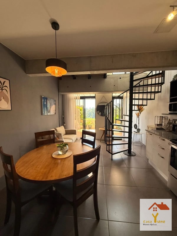 Apartamento en alquiler zona 10 Edificio Fabra amueblado - 1