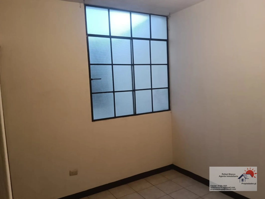RENTO APTO ZONA 1, DE 2 HAB/SALA,COMEDOR,COCINA/1 BAÑO/1 PARQUEO MOTO/Q.3500 - 3