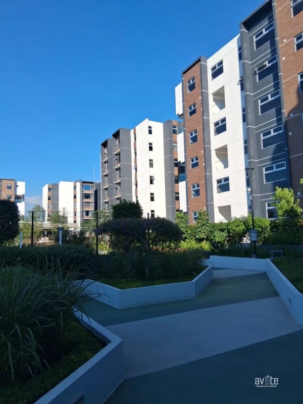 Condado Naranjo, Serena. de 3 habitaciones. Q6000 con mantenimiento incluido - 1