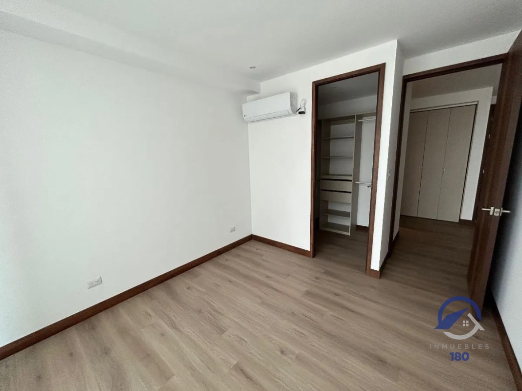 Apartamento en venta en Edificio Artis, zona 13 - 6
