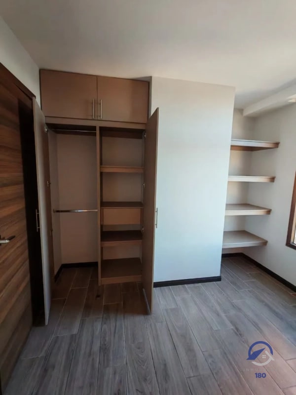 Apartamento en venta en Edificio Niko 10, zona 10 - 2