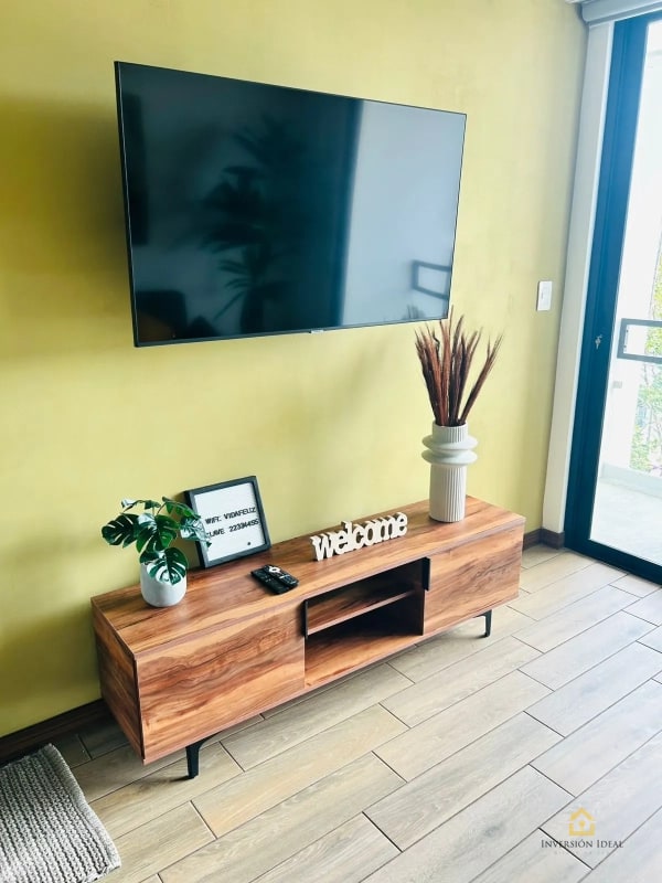 Apartamento Amueblado en Edificio Inara | 2 Hab + 2 Baños | $1,050 - 8
