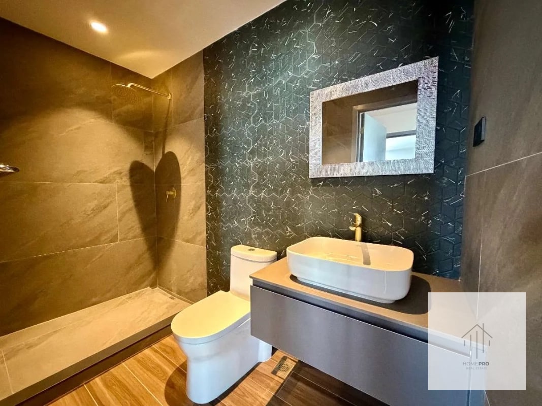 Apartamento Nuevo en Renta en Zona 10 - 10