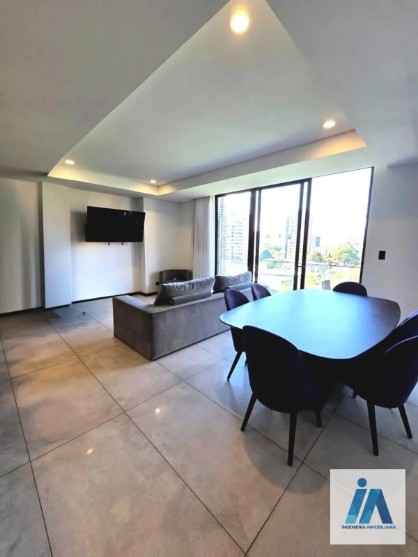APARTAMENTO SEMIAMUEBLADO EN ALQUILER📍 Reserva 5ta Avenida, Zona 14 Vive en el corazón de la Zona 14, en un apartamento que combina lujo, amplitud y un diseño contemporáneo - 15