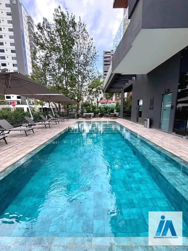 APARTAMENTO SEMIAMUEBLADO EN ALQUILER📍 Reserva 5ta Avenida, Zona 14 Vive en el corazón de la Zona 14, en un apartamento que combina lujo, amplitud y un diseño contemporáneo - 4