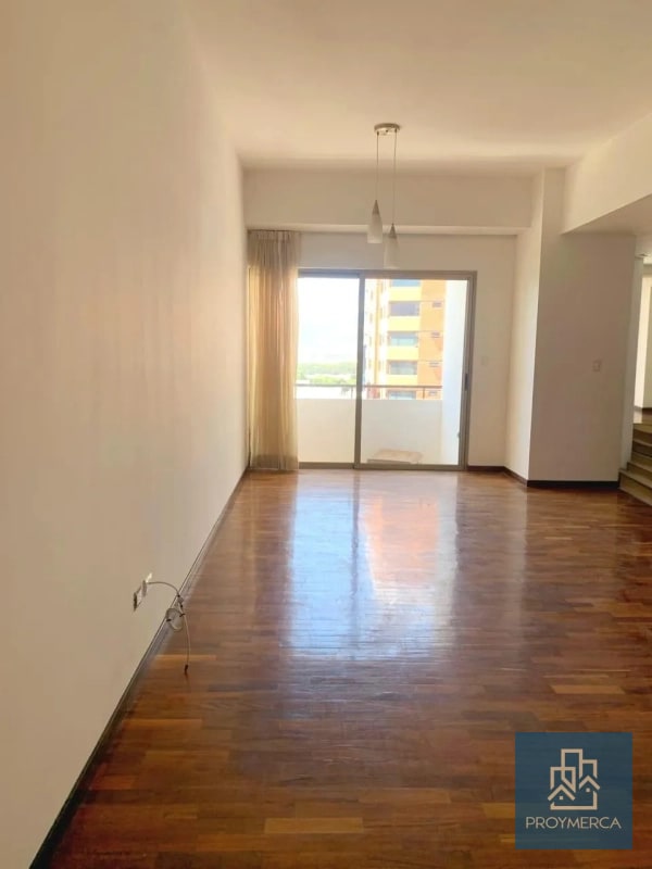 Apartamento en alquiler, Torre Quattro, Zona 14 - 5