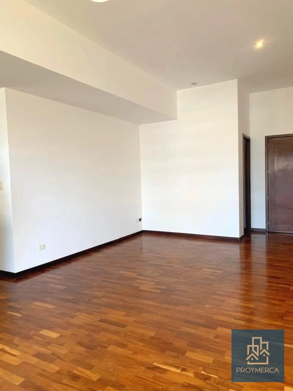 Apartamento en alquiler, Torre Quattro, Zona 14 - 3