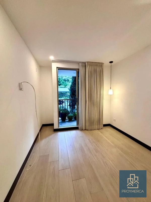 Apartamento con jardín en alquiler, Iridia Elgin, zona 13 - 10
