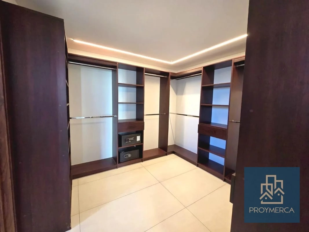 Apartamento semi amueblado en alquiler, Reserva 5ta Avenida, Zona 14 - 10
