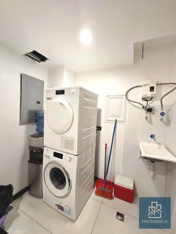 Apartamento semi amueblado en alquiler, Reserva 5ta Avenida, Zona 14 - 2