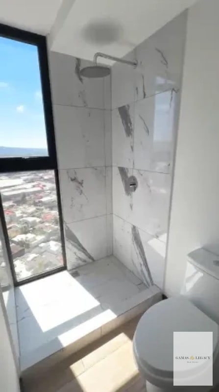 Apartamento en Venta Zona 11 – Comodidad y Ubicación Ideal - 2