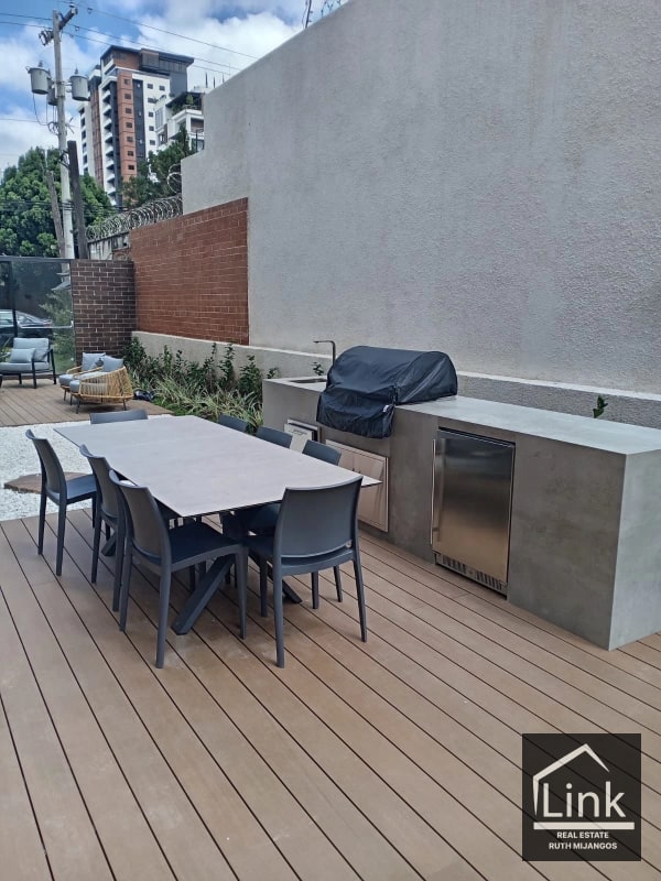 RENTA de apartamento AMUEBLADO zona 15 KINTEA - 2