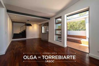 Loft en Colonia Oakland, Zona 10 — Apartamento en Alquiler en Zona 10, Guatemala, Ciudad — miniatura 1 de 10
