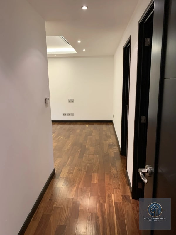 Lindo y amplio apartamento en zona 10 - 7