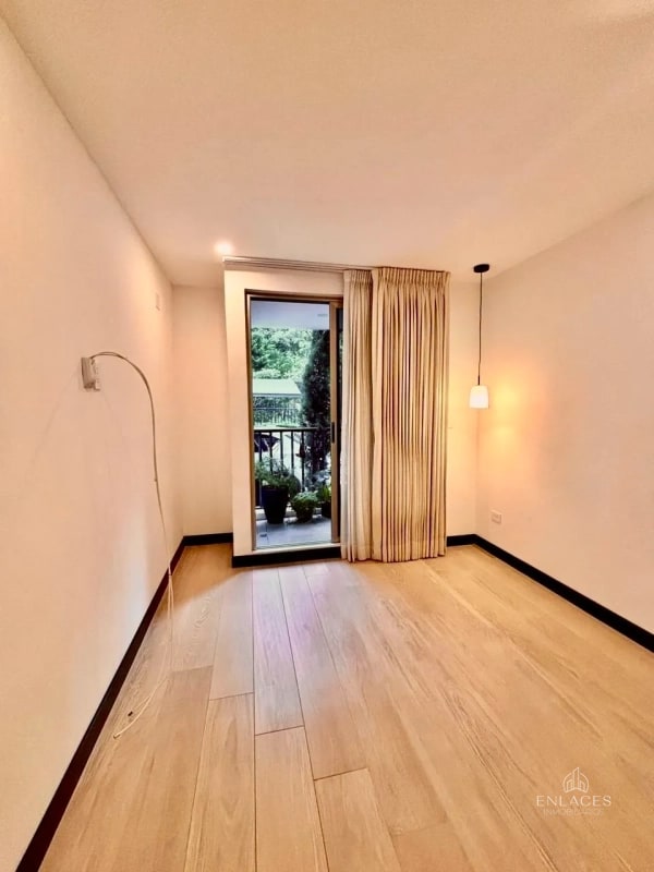 Zona 13 • Apartamento con Jardín en Renta • Iridia Elgin - 5