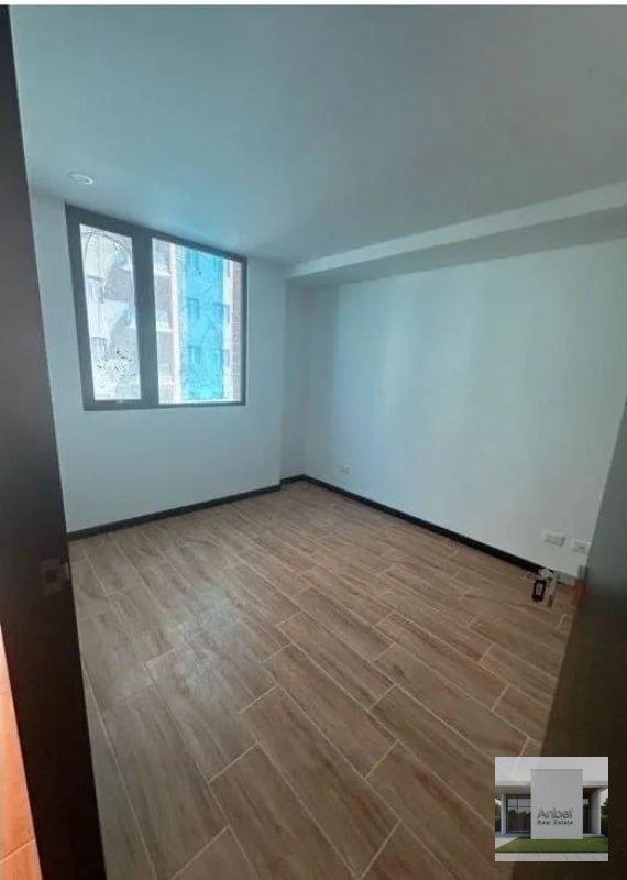 ESSENZA Zona 13, Alquiler Apartamento Un Dormitorio - 2