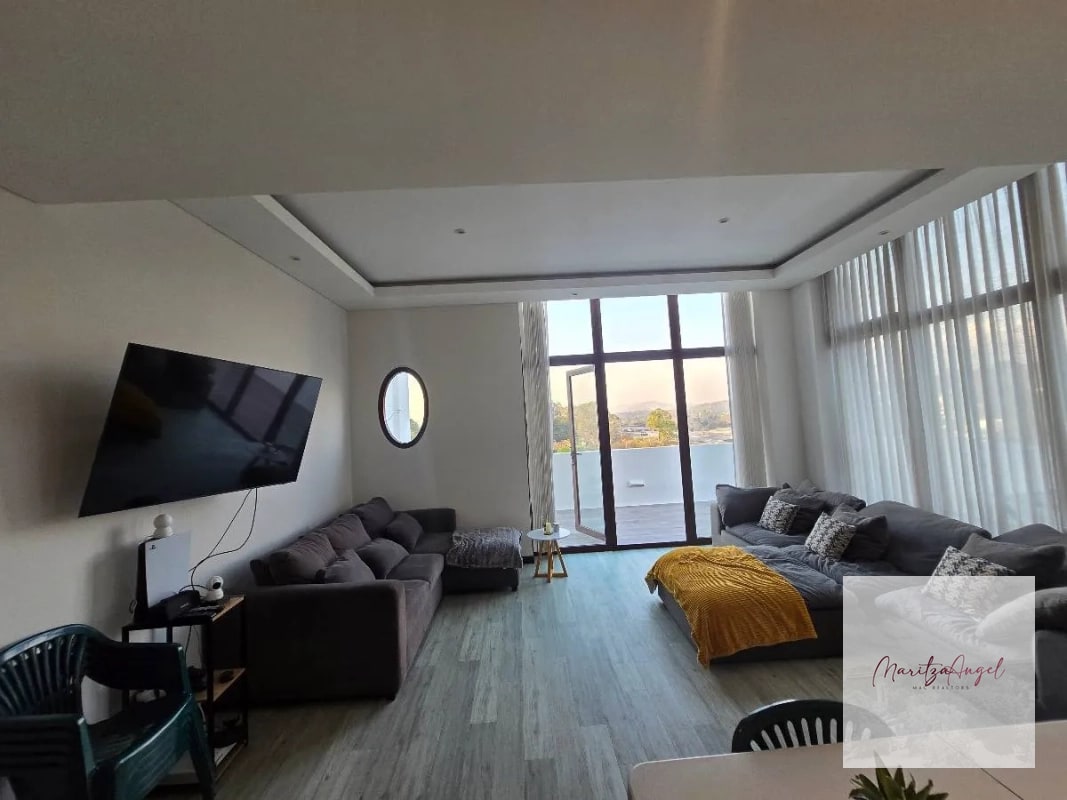 ALQUILER DE APARTAMENTO EN LIRIOS CAYALA ZONA 16 - 7