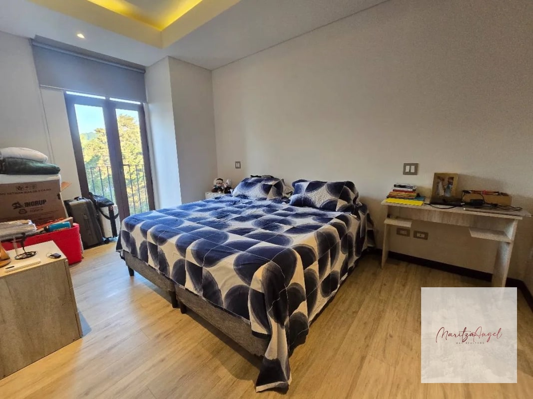 ALQUILER DE APARTAMENTO EN LIRIOS CAYALA ZONA 16 - 5