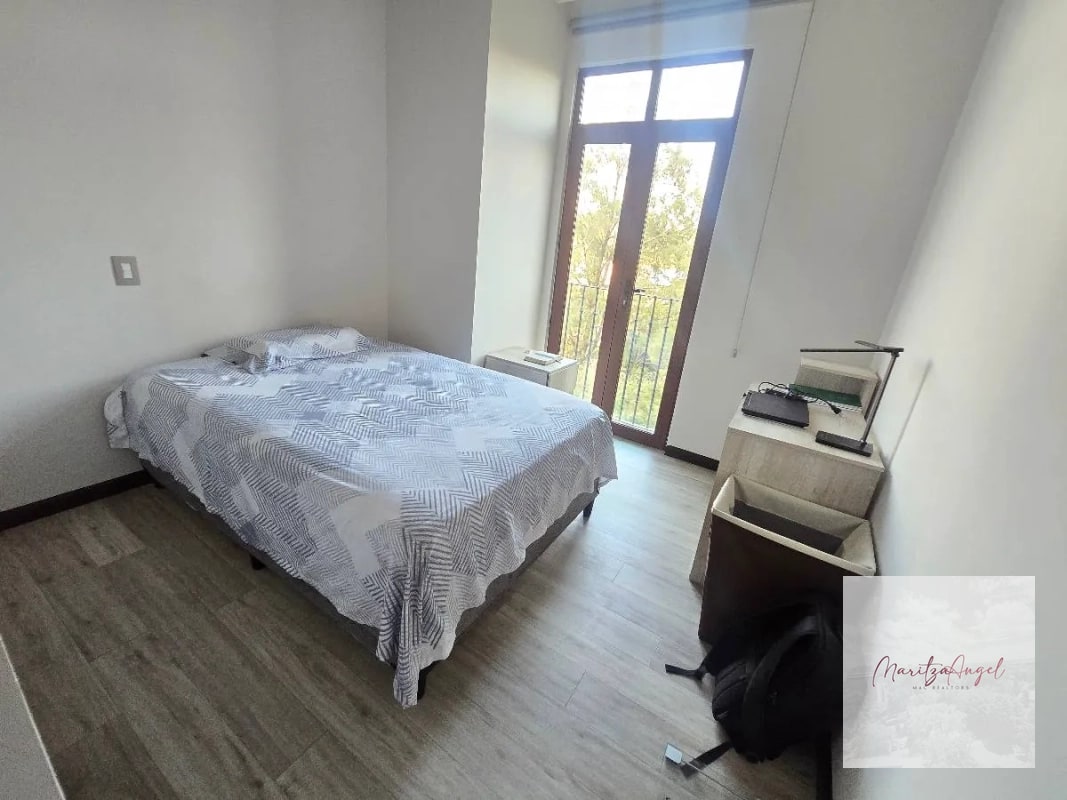 ALQUILER DE APARTAMENTO EN LIRIOS CAYALA ZONA 16 - 3