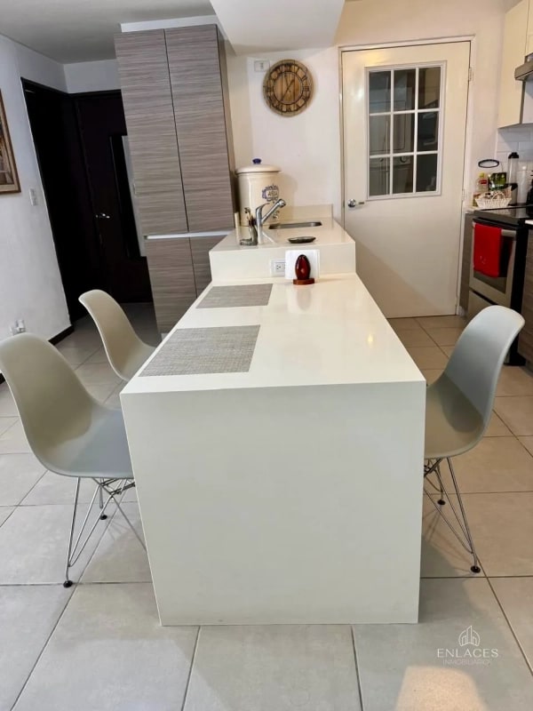Zona 11 • Apartamento en Renta • Edificio Parque 11 • Semiamueblado - 15
