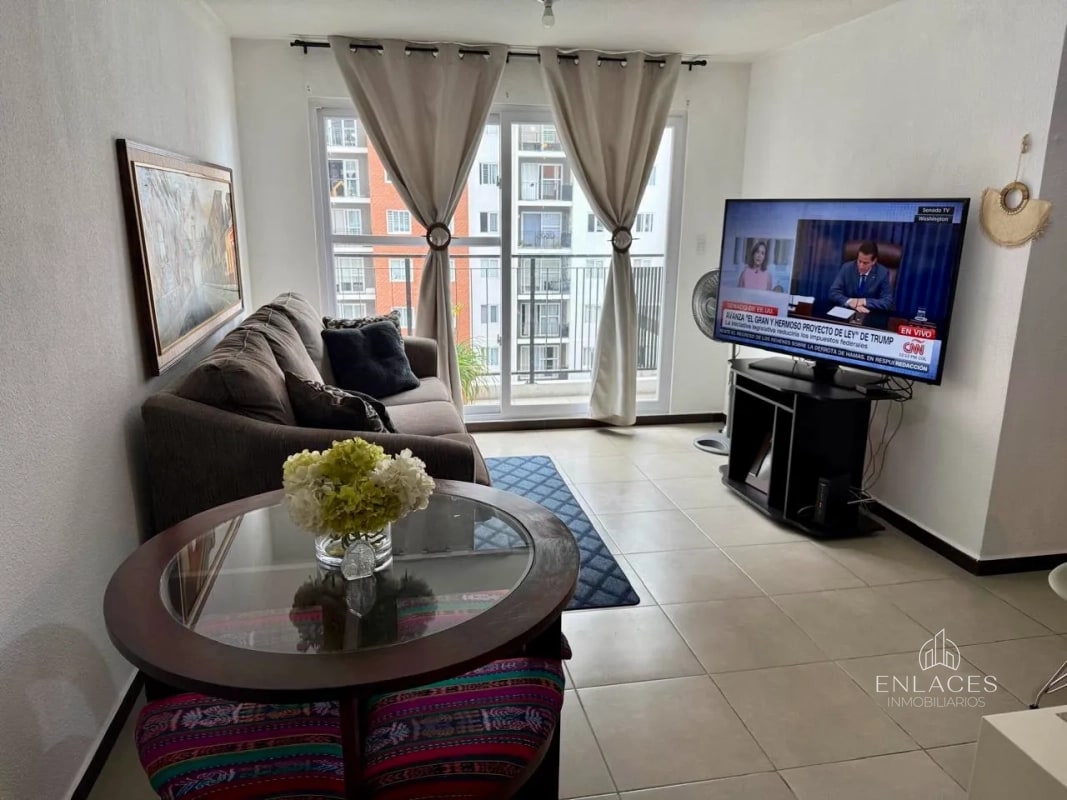 Zona 11 • Apartamento en Renta • Edificio Parque 11 • Semiamueblado - 3