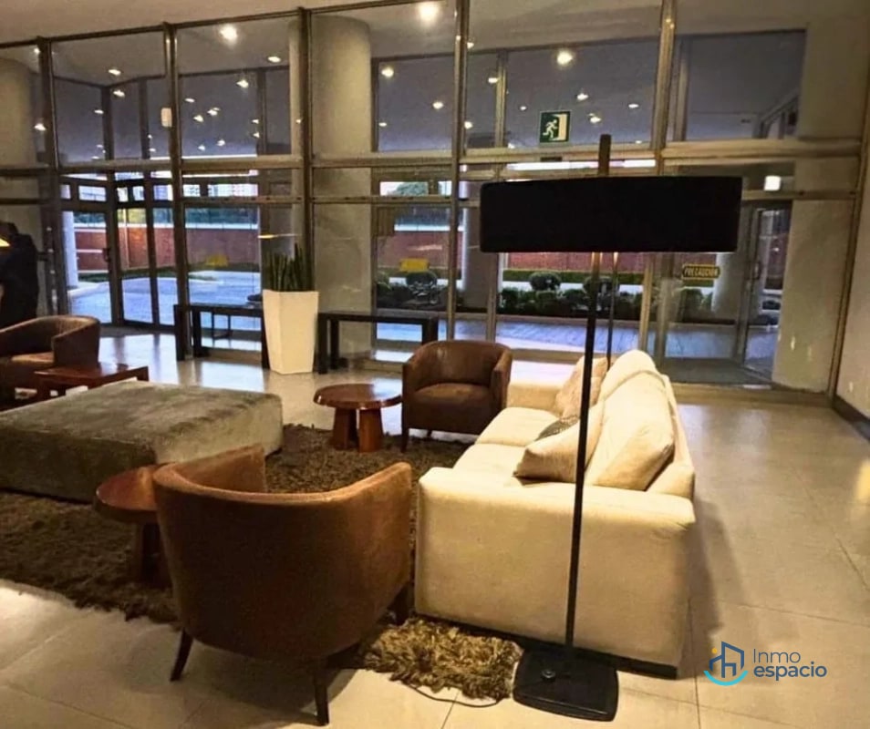 Penthouse en Alquiler – Zona 10 - 1