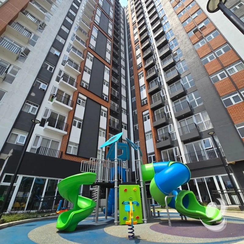 Apartamento Amueblado en Venta Zona 11 Parque San Jorge - 2