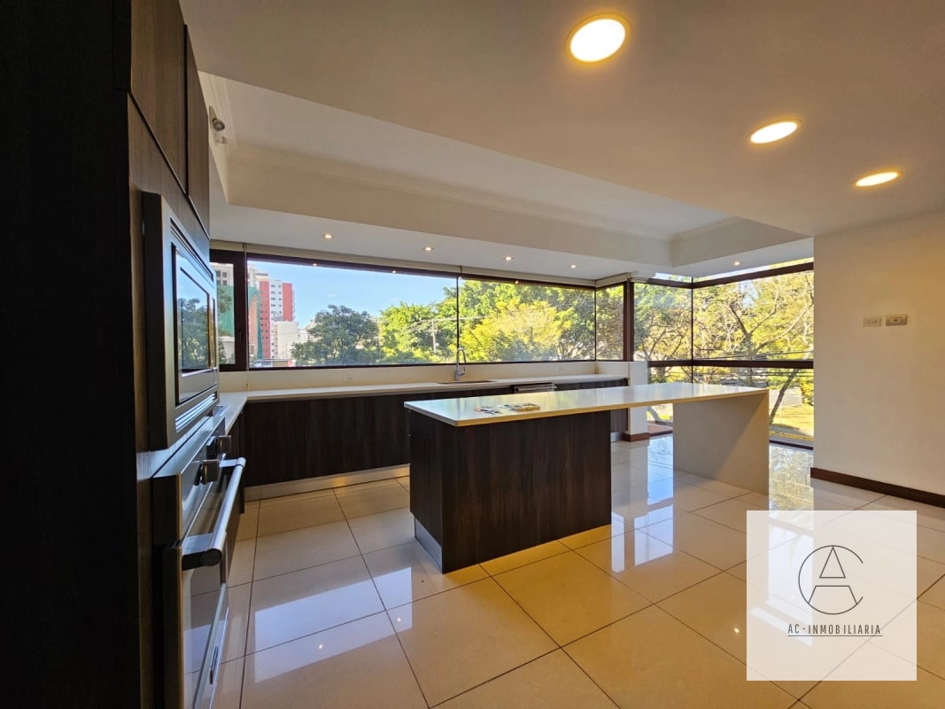 Apartamento en alquiler, Barukoni, zona 14 - 1