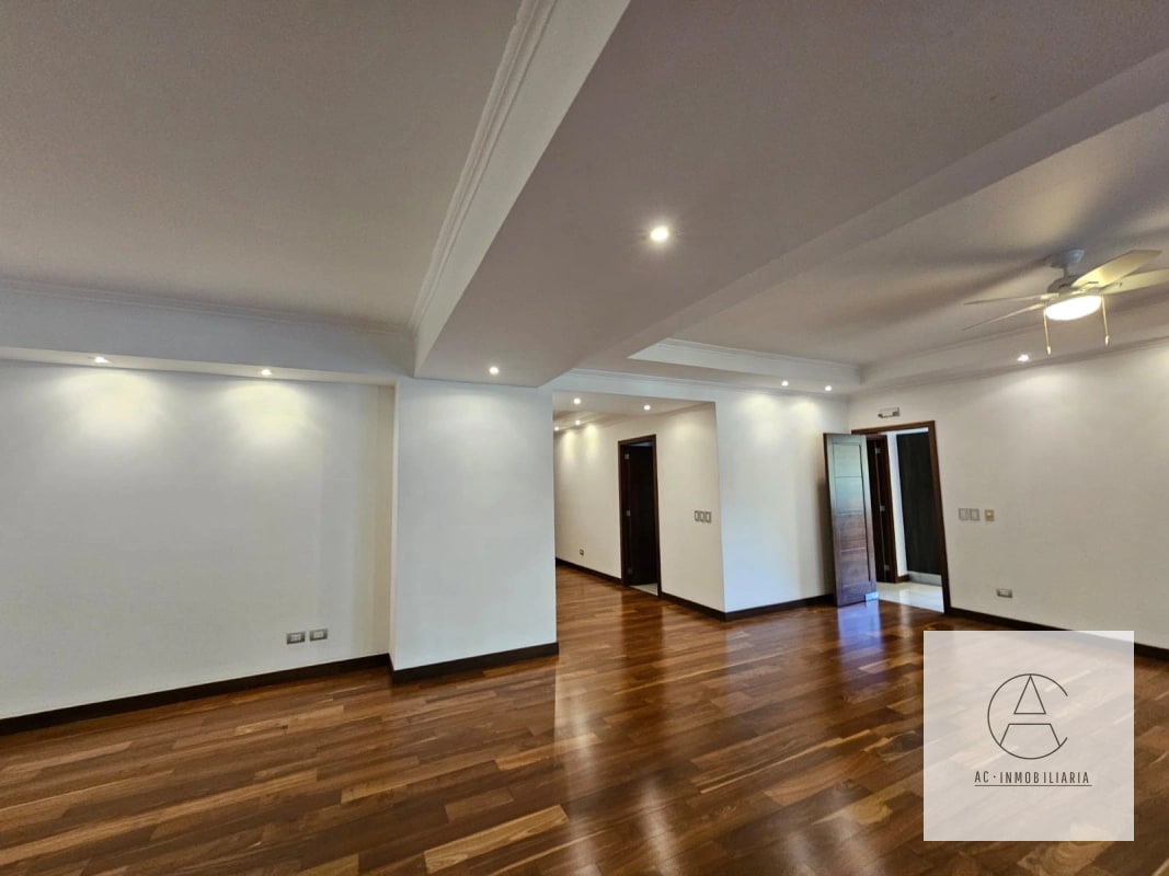 Apartamento en alquiler, Barukoni, zona 14 - 10