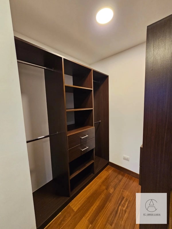 Apartamento en alquiler, Barukoni, zona 14 - 6