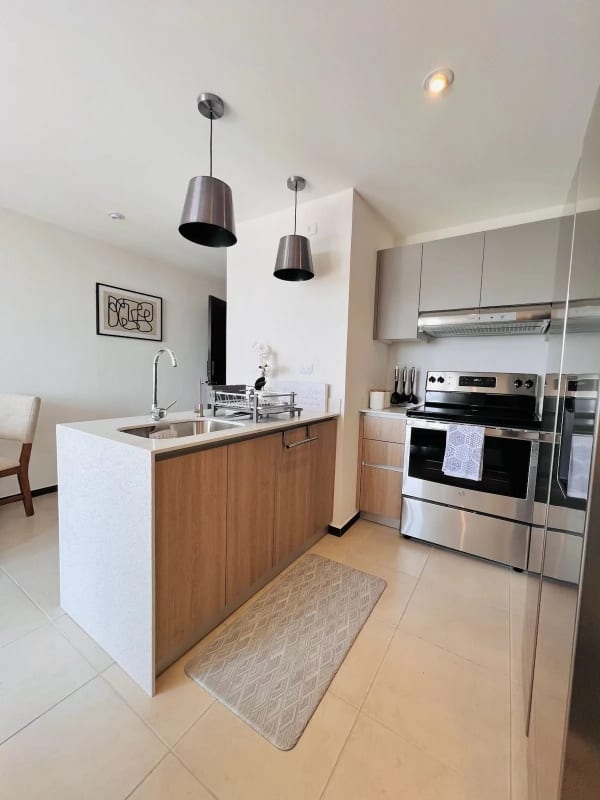 Venta de apartamento amueblado y equipado en zona 11 Parque San Jorge — Apartamento en Venta en Parque San Jorge, Zona 11, Guatemala, Ciudad — foto 13 de 15