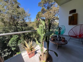APARTAMENTO RENTA AMUEBLADO ZONA 10 OAKLAND, 2 DORMITORIOS AMPLIOS, DORM DE SERVICIO $2,500 + IVA DISPONIBLE JUNIO 16/26 — Apartamento en Alquiler en Oakland 12-24, Zona 10, Guatemala, Ciudad — miniatura 2 de 3